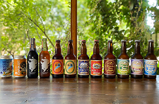数種類のビール